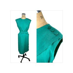 1980s green linen dress with shoulder buttons and pockets by Leslie Fay Size M/L